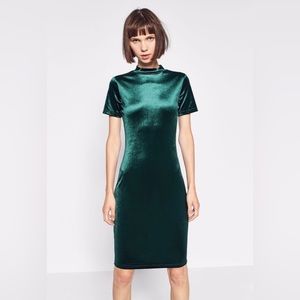 Green velvet Zara bodycon dress